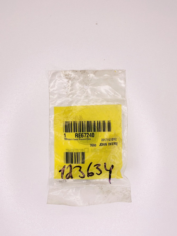 Гвинт RE67240 (R501390)(R106825)